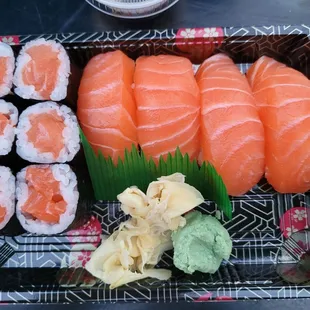 Sushi lover's platter