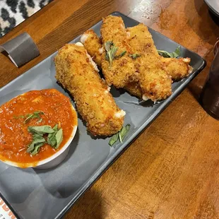 Mozzarella sticks
