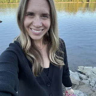 Sarah H.