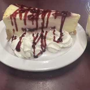White Chocolate Raspberry Cheesecake