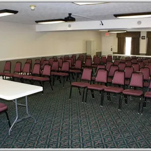 Meeting &amp; Banquet Room at Bluegrass Extended Stay