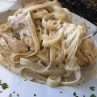 Fettuccini Alfredo