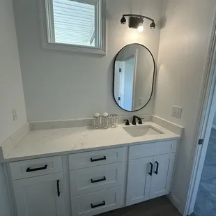 Guest Bath, they did the counter and I love how it all came together so clean.