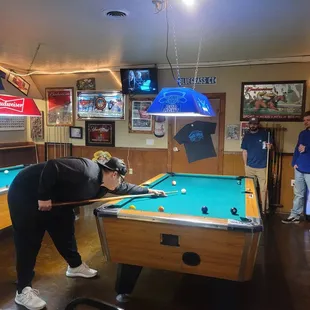 Pool leagues meet here!