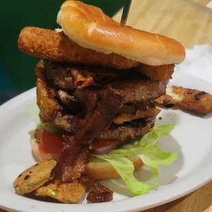 Fry-Way-To-Hell Burger Challenge!