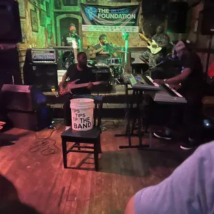 Amazing Band with Singing Drummer