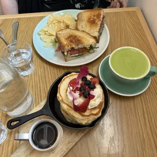 Prosciutto & Burrata Sandwich