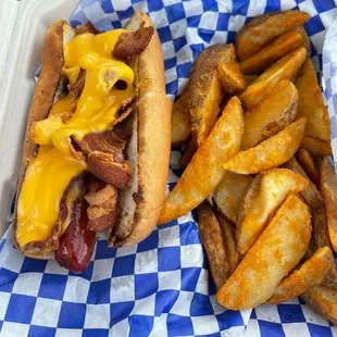 Bacon Ripper and an order of fries.