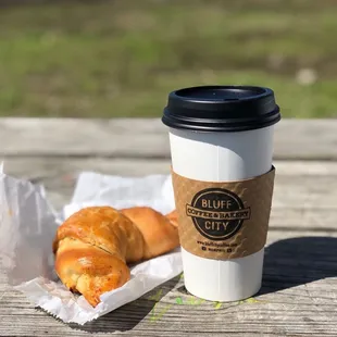 Sundried tomato feta Croissant, Americano