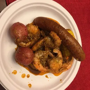 Shrimp Bag with Cajun Sauce