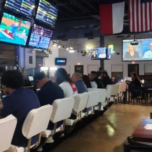 52 Beers on tap!