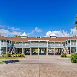 23 Room hotel with newly renovated rooms and views of Laguna Madre.
