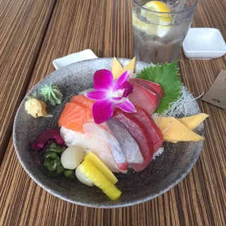 Chirashi Lunch
