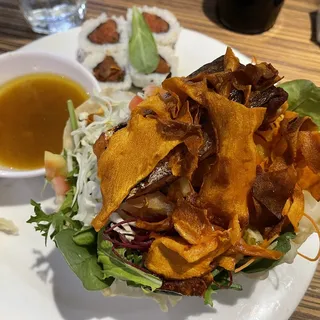 Grilled Salmon Salad Lunch