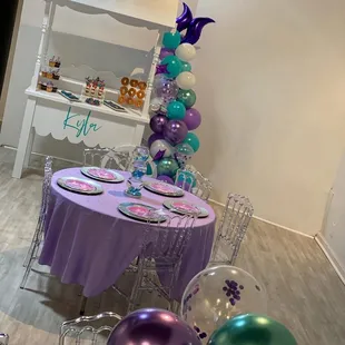 Decor and desert cart
