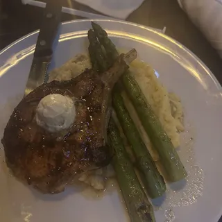 Chile-Rubbed Pork Chop