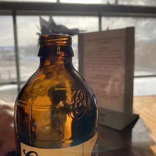 Happy hour is almost here! The beers are so inexpensive and the food is amazing!!