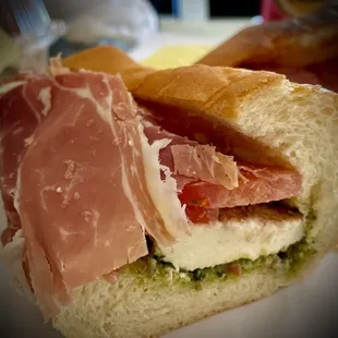 Caprese Sandwich