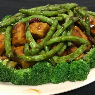 Orange To Fu with Green Bean added.