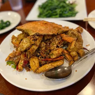 Dungeness Crab Ginger &amp; Scallion , Black Bean Sauce , Curry , Cooking Wine Steam , Hong Kong Style