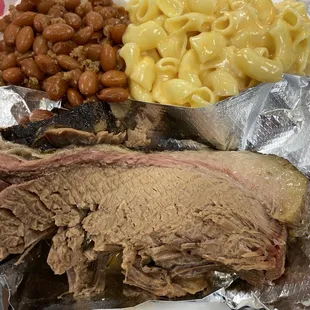 Lunch Special - Combo Plate. Brisket, Mac N Cheese, Baked Beans