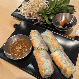 Spring rolls ($6)