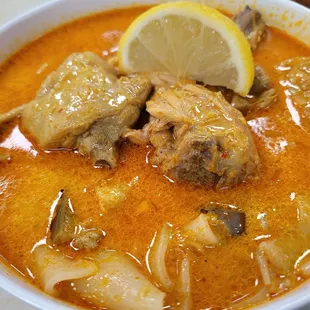 Curry chicken with noodles