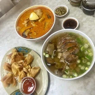 Beef Tendon Curry Noodles