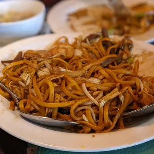 Lo Mein