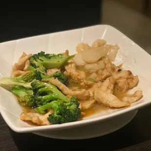 Kids chicken and broccoli