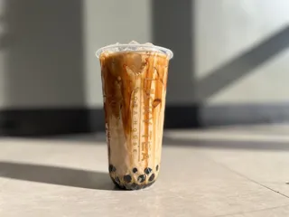 Lucky Tea Boba House 