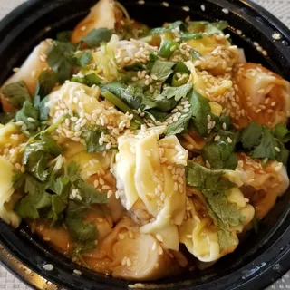 Steamed Rice Noodles with Specialty Sauce