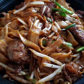 Beef Chow Fun