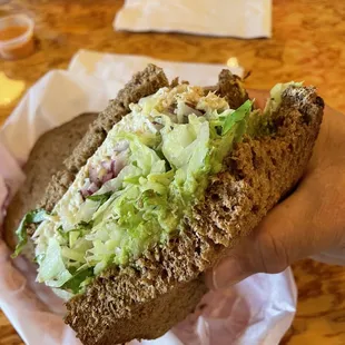 Tub O Tuna Sandwich