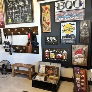 Love their projects and decor. Great way to check out colors you want to use for your projects and other projects you want to do.