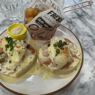Lox Benedict