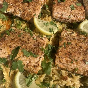 Lemon orzo and pan seared salmon 
Meal prep