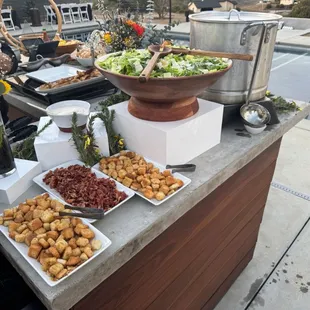 Caesar salad bar