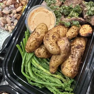 Meal prep: chimichurri steak, roasted potatoes and aioli &amp; asparagus