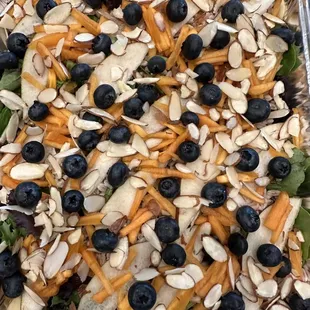 Garden salad with fresh fruit and veggies 
Grilled chicken and vinaigrette (not pictured)