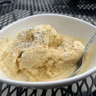 Homemade rum, mango ice, cream cream So yummy !!