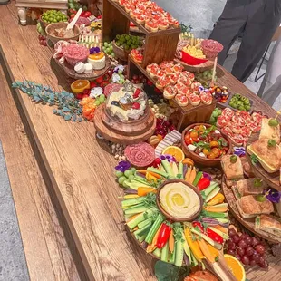 Graze table