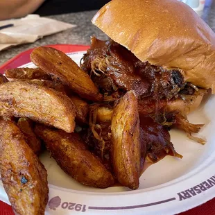 Pulled Pork Sandwich