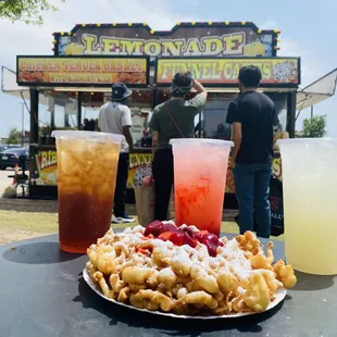 Funnel cakes paired with their thirst-quenching lemonades.
