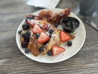 Hook & Vine - Kitchen and Bar