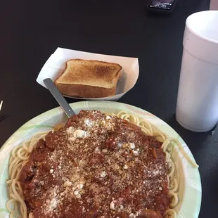 Spaghetti plate--huge portions