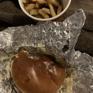 Classic Burger Fries