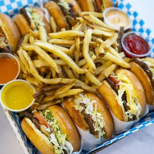 Boardwalk Fries: 8 burger + fries