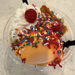 Strawberry Shortcake- we chose rainbow sherbet but you can get any flavor