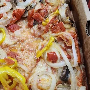 My pizza with all the topping slipped off Greek salad didn&apos;t have feta taste more like riccada cheese. Unfortunately not impressed.